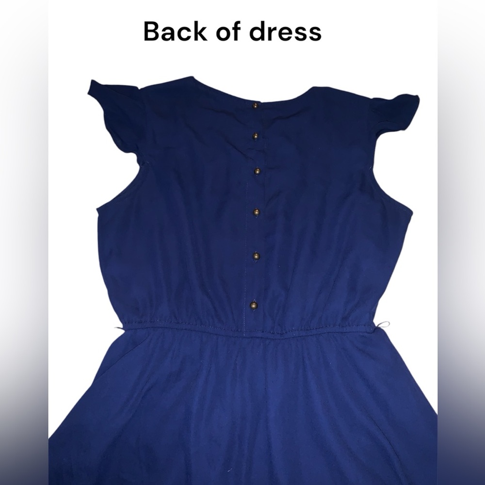 Forever 21 Med. navy blue cinched waist flutter cap sleeve lace neckline dress - Picture 2 of 7